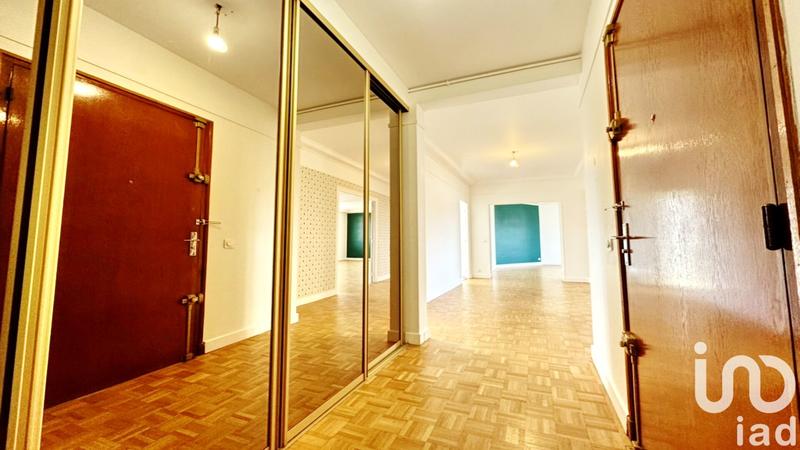 Appartement - 128 m² - 5 pièces