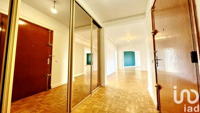 Appartement - 128 m² - 5 pièces