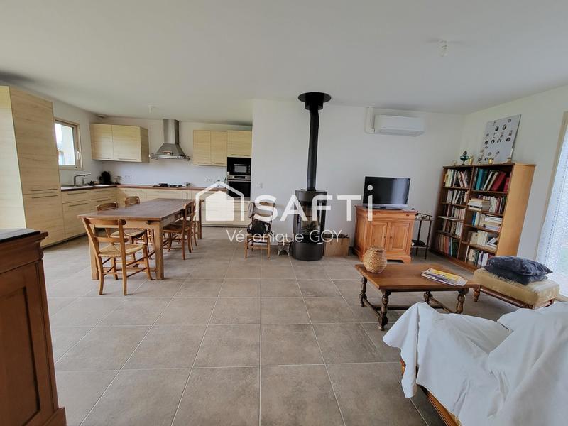 Maison - 110 m² - 4 pièces