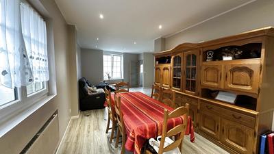 Maison de ville - 111 m² - 4 pièces