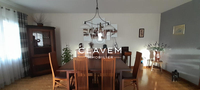 Maison traditionnelle - 144 m² - 5 pièces