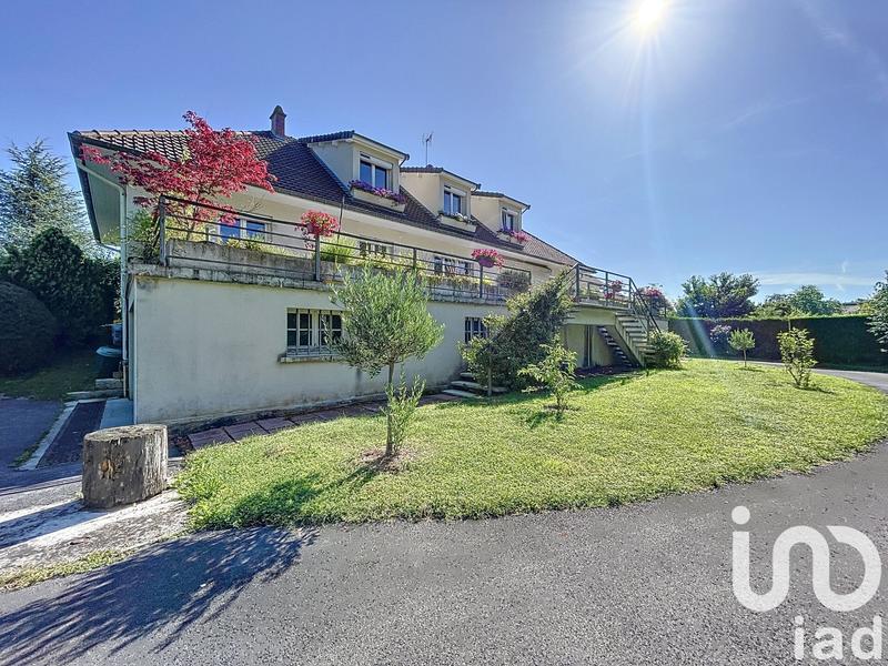 Maison - 265 m² - 8 pièces