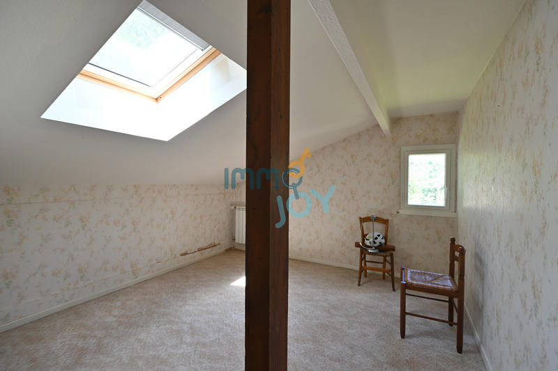 Maison - 160 m² - 7 pièces