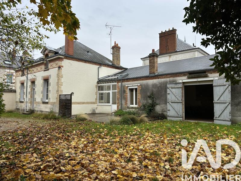 Maison de ville - 192 m² - 10 pièces