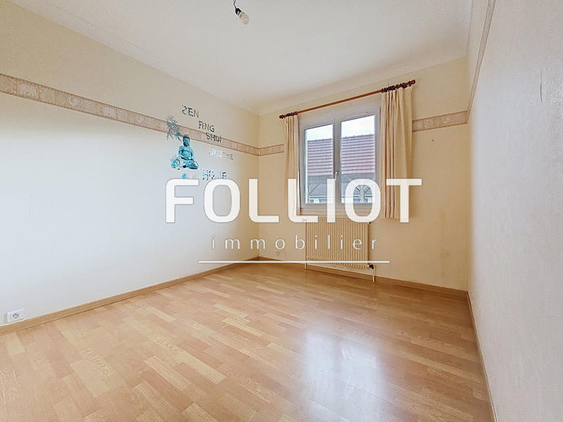 Maison - 137 m² - 6 pièces