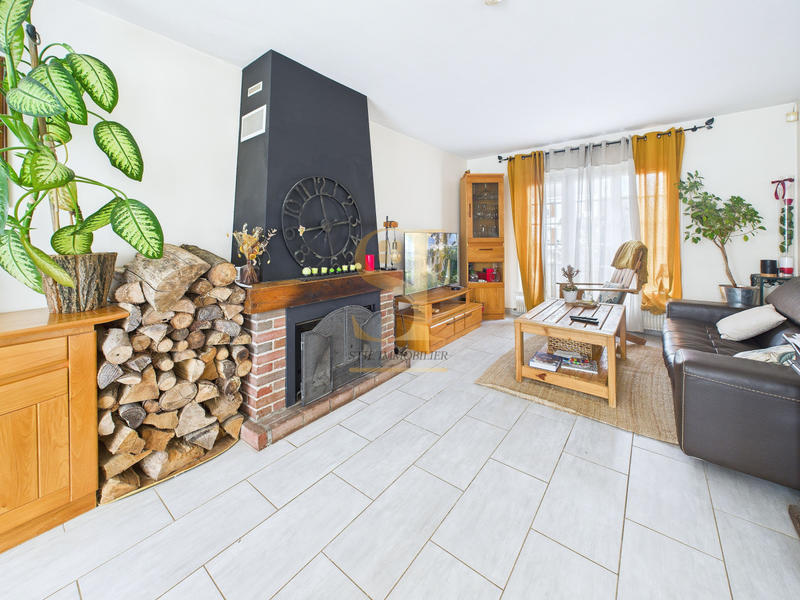 Maison - 140 m² - 7 pièces