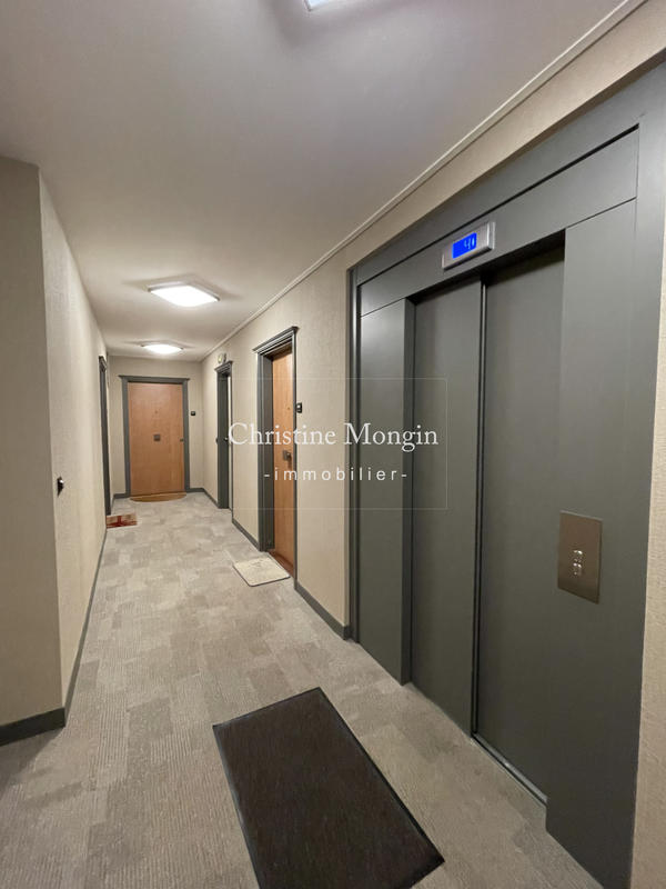 Appartement - 115 m² - 4 pièces