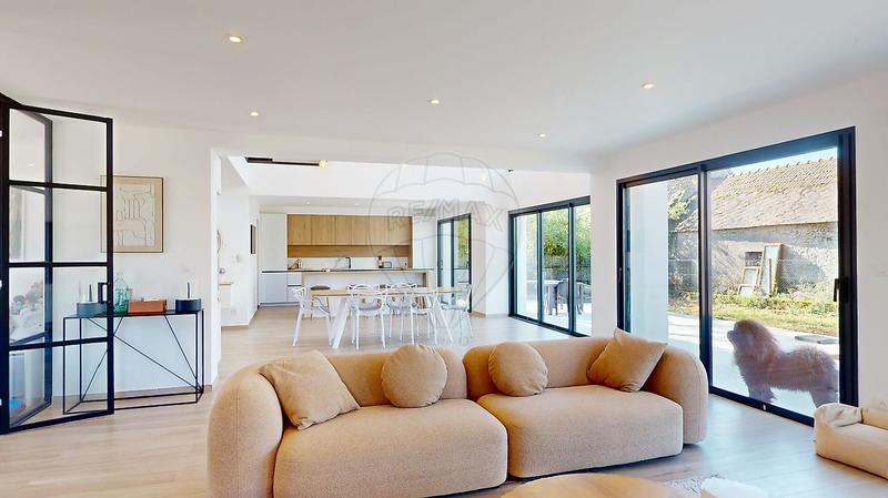 Maison d'architecte - 190 m² - 6 pièces