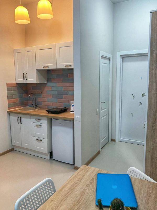 Studio - 15 m² - 1 pièce