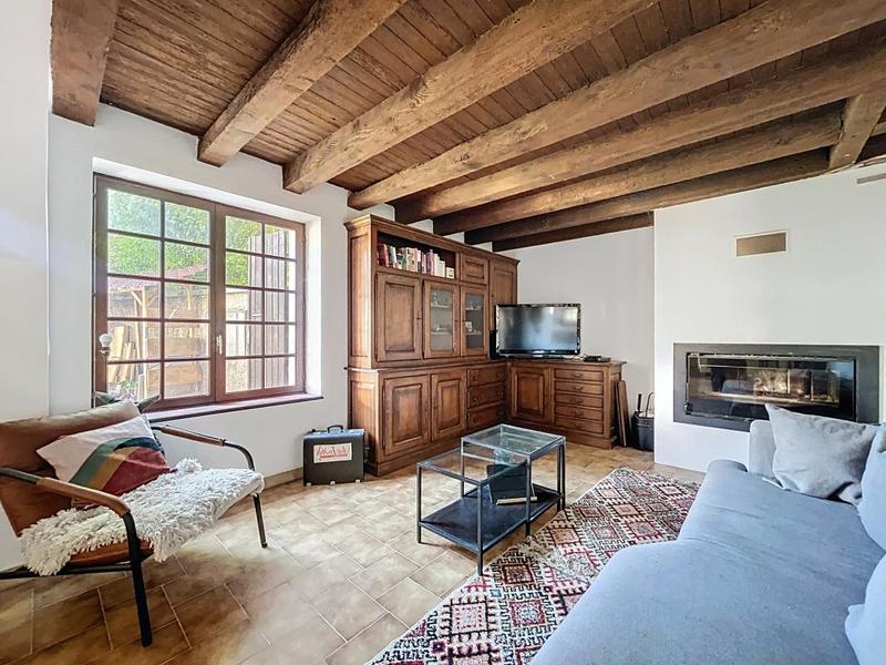 Maison - 185 m² - 6 pièces