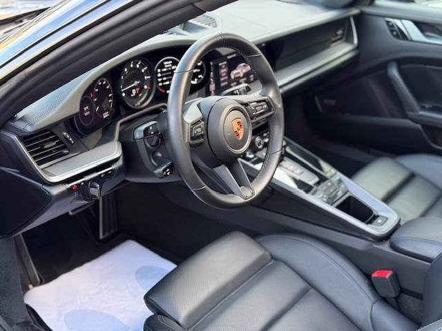Porsche 911 992 Carrera 4s *Pack Spor Design*Pse*Bose*Toit Pano*Approved 1 An