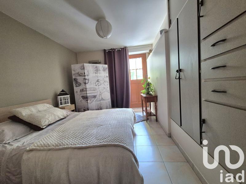 Maison - 243 m² - 8 pièces