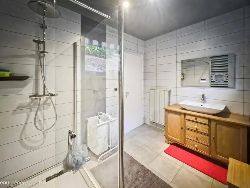 Maison - 195 m² - 6 pièces