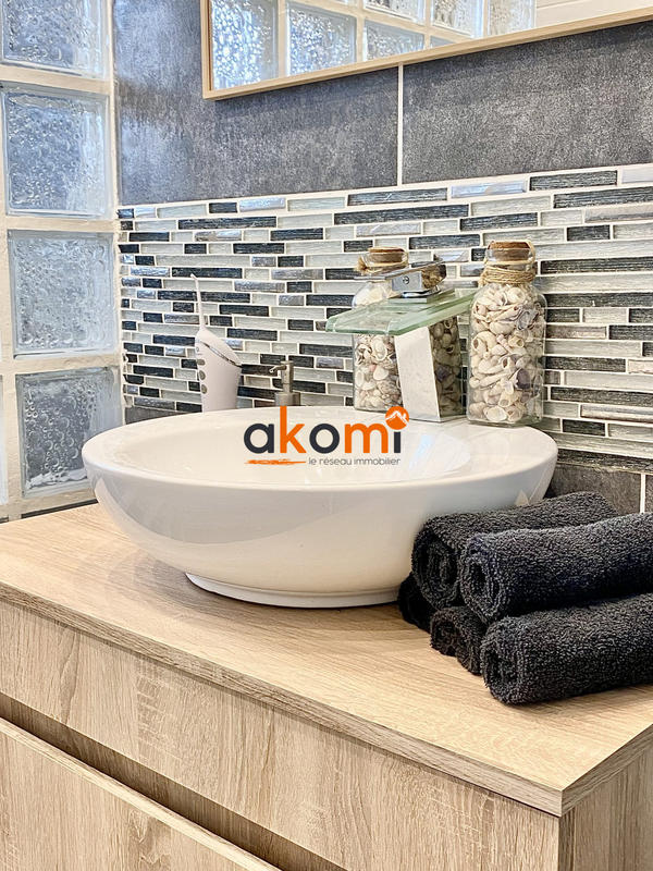 Maison - 97 m² - 5 pièces