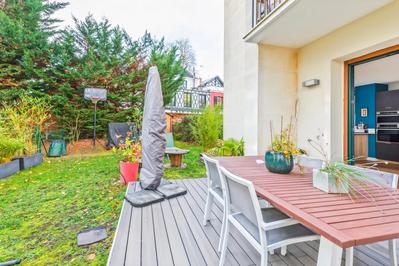 Appartement - 98 m² - 5 pièces