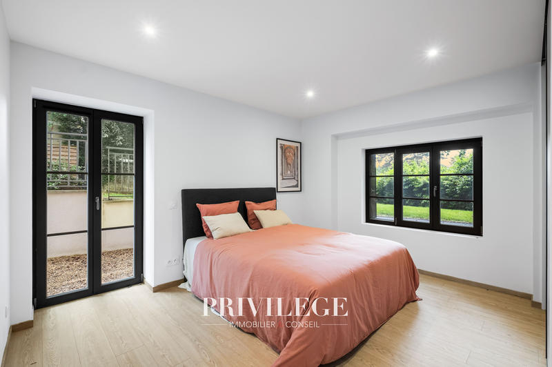 Appartement - 117 m² - 4 pièces