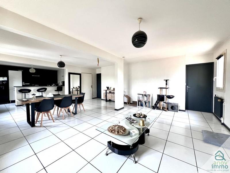 Local commercial - 545 m²