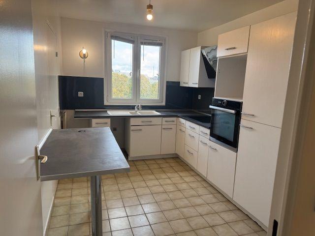 Appartement - 86 m² - 4 pièces