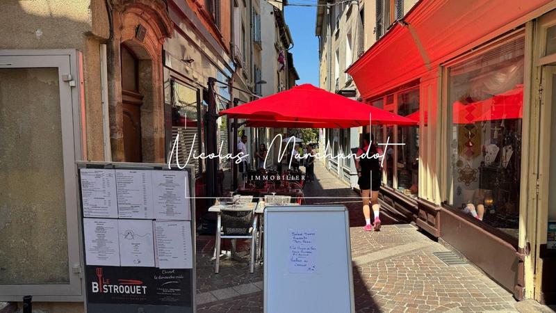 Local commercial - 150 m² - 3 pièces