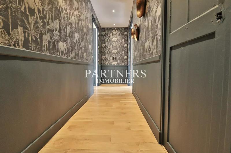 Appartement - 117 m² - 3 pièces