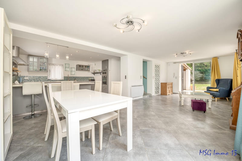 Maison - 114 m² - 4 pièces