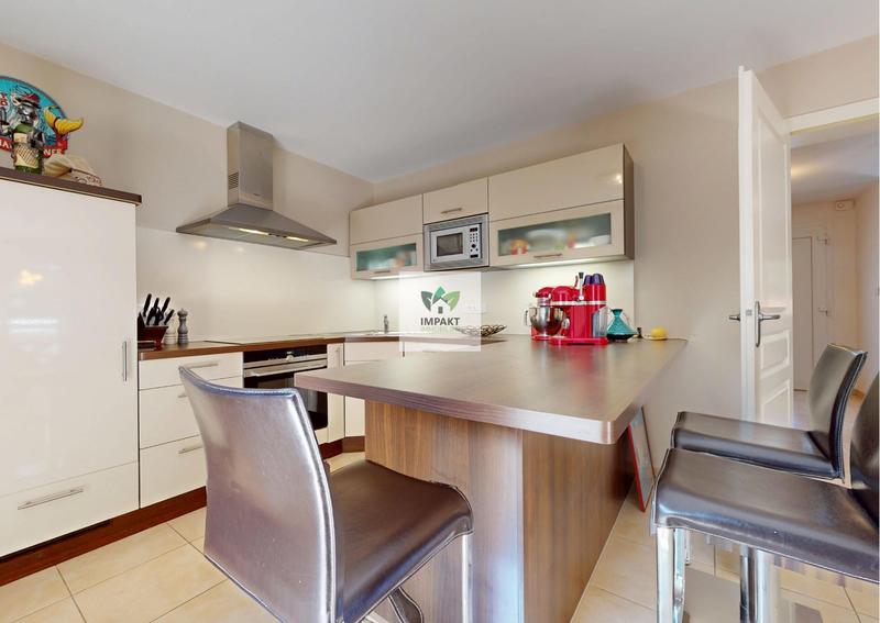 Maison - 160 m² - 6 pièces