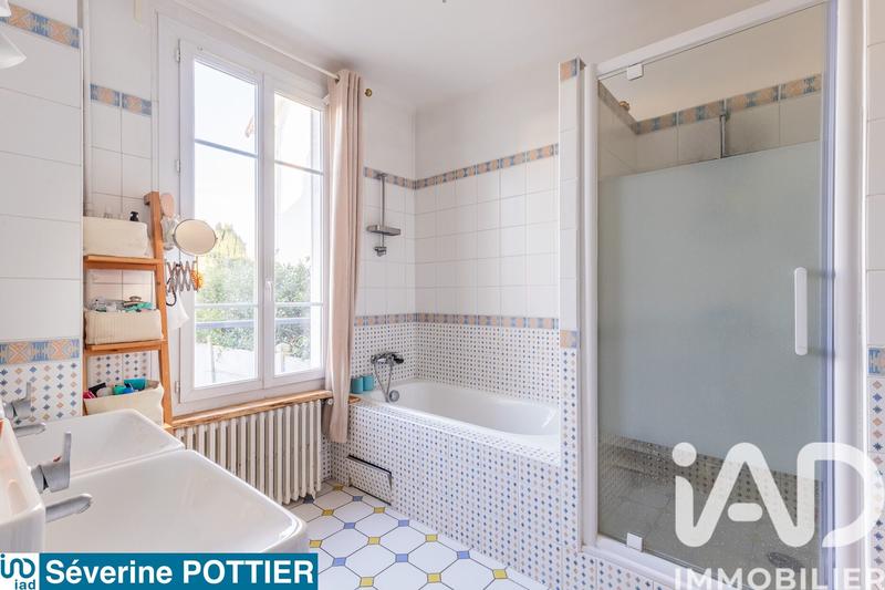 Maison - 125 m² - 6 pièces