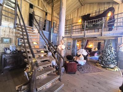 Maison - 350 m² - 10 pièces