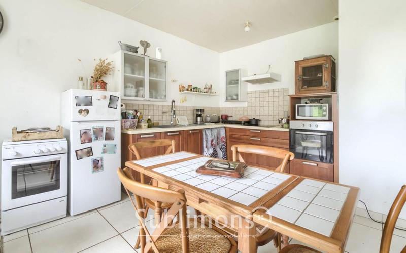 Immeuble - 170 m² - 2 pièces