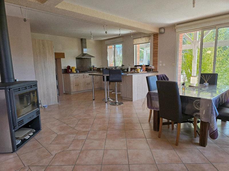 Maison - 142 m² - 6 pièces