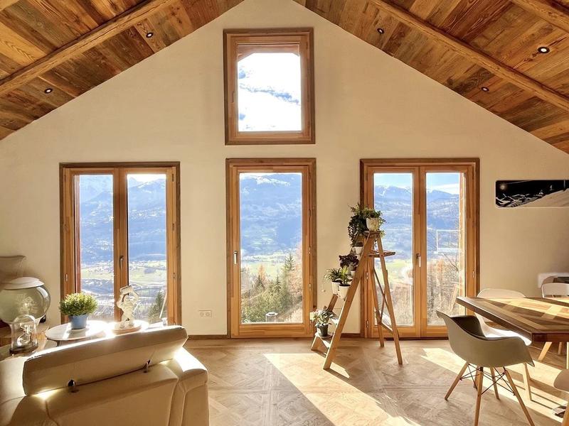 Appartement - 107 m² - 5 pièces