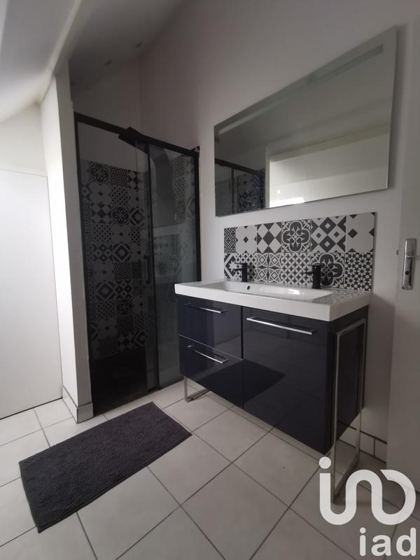 Maison - 215 m² - 7 pièces