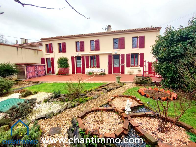 Maison ancienne - 208 m² - 7 pièces