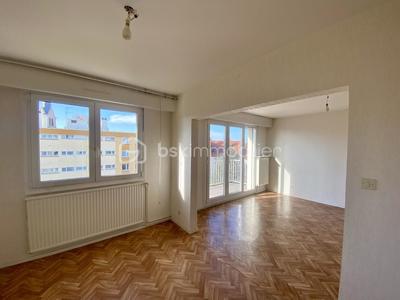 Appartement - 64 m² - 3 pièces
