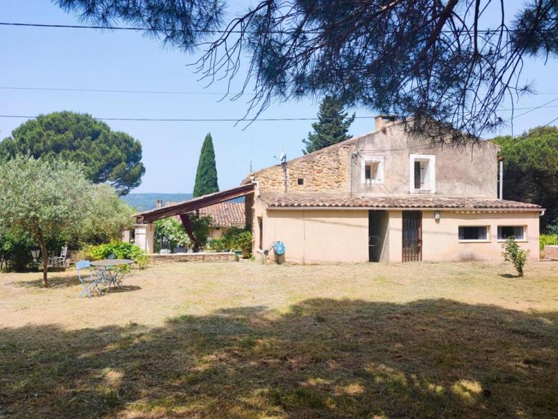 Mas - 160 m² - 5 pièces