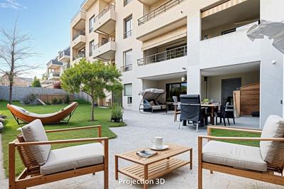 Appartement - 140 m² - 5 pièces