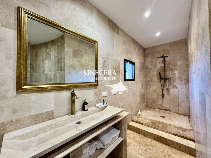 Maison traditionnelle - 83 m² - 3 pièces