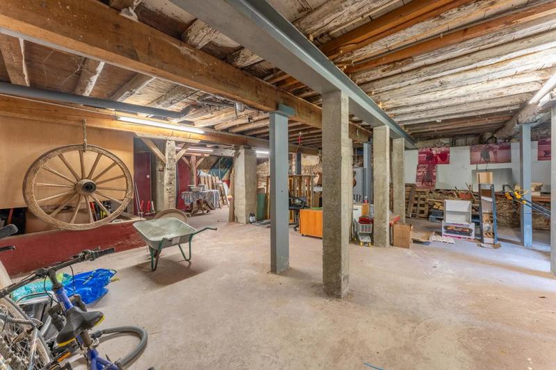 Maison de maîtres - 346 m² - 10 pièces