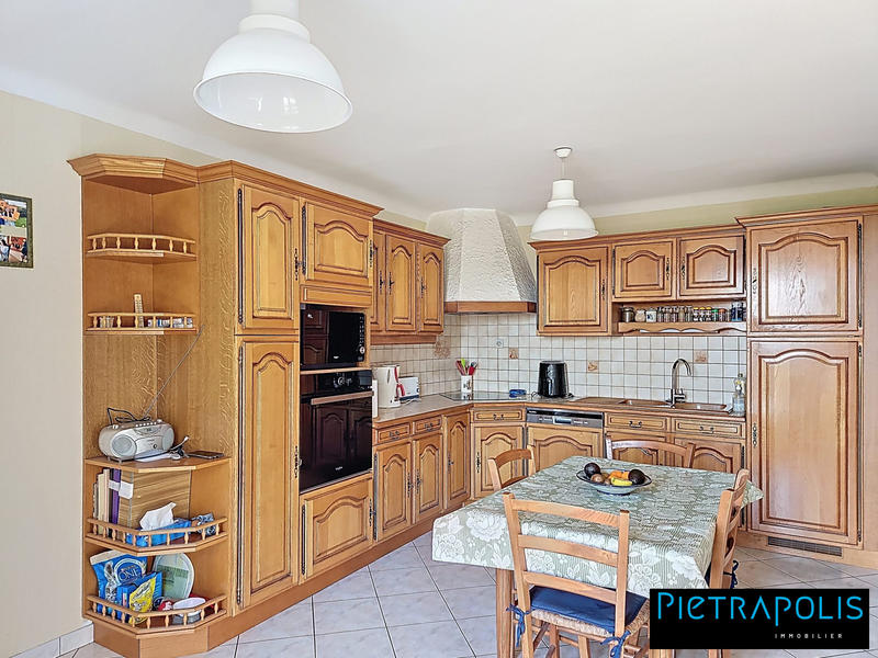 Maison ancienne - 165 m² - 6 pièces