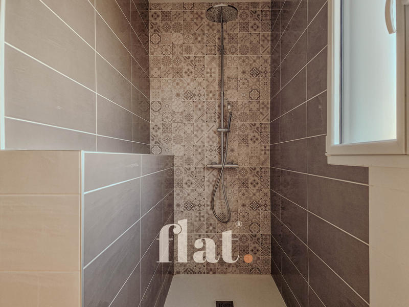 Maison - 172 m² - 8 pièces