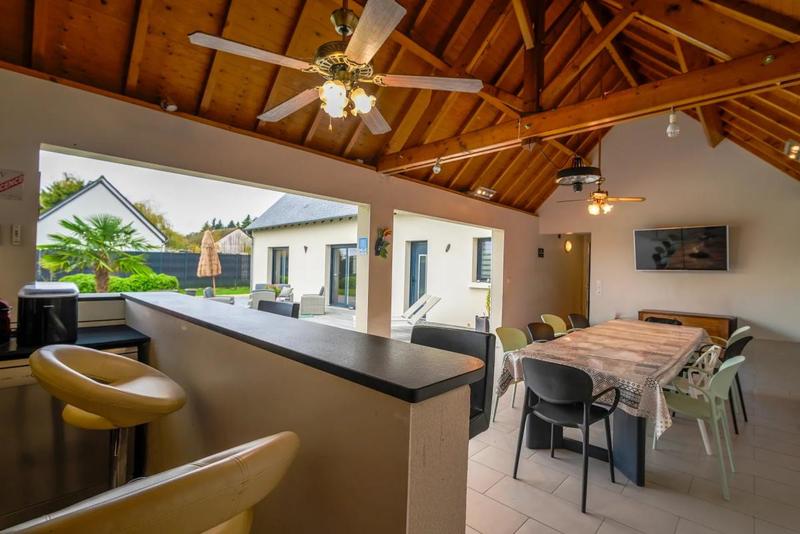 Maison - 162 m² - 8 pièces