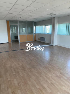 Bureau - 156 m²
