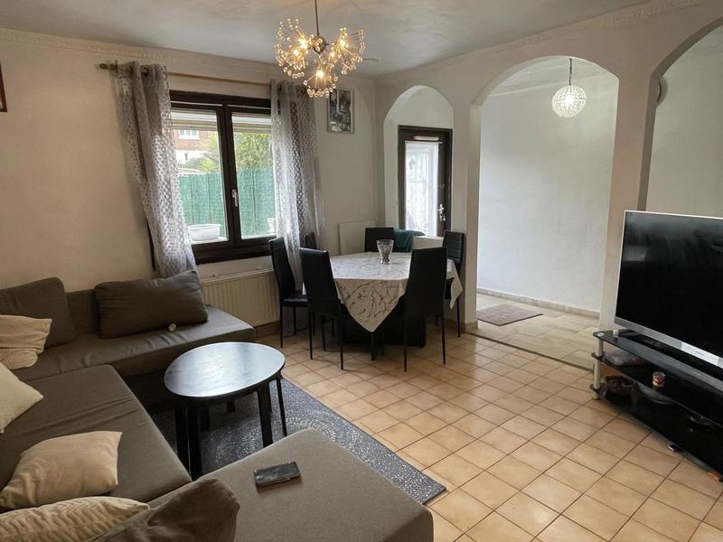 Maison - 122 m² - 5 pièces