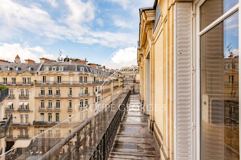 Appartement - 151 m² - 5 pièces