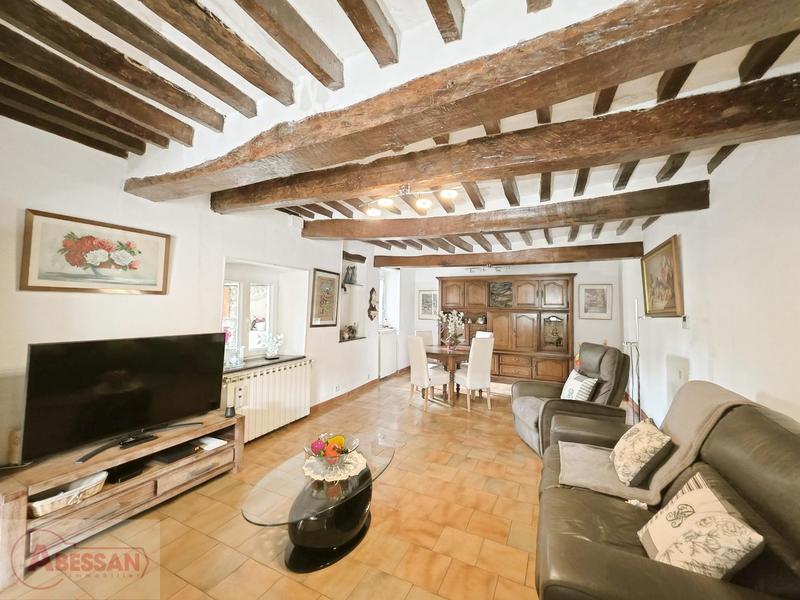 Maison - 107 m² - 5 pièces