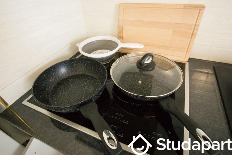 Chambre - 13 m² - 1 pièce