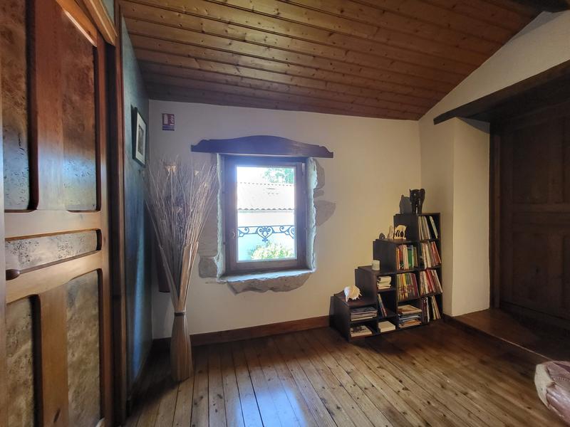 Maison ancienne - 239 m² - 9 pièces