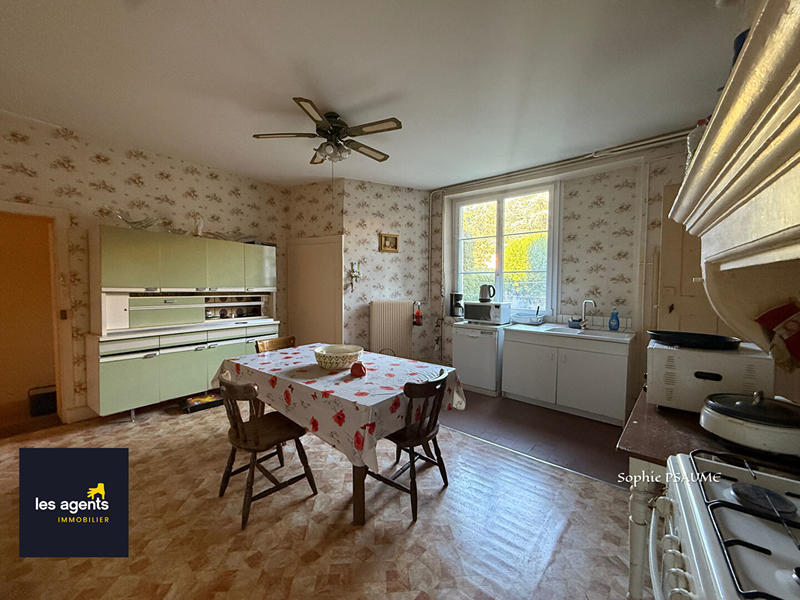 Maison - 245 m² - 7 pièces