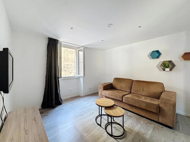 Studio - 20 m² - 1 pièce