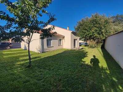 Maison - 120 m² - 6 pièces